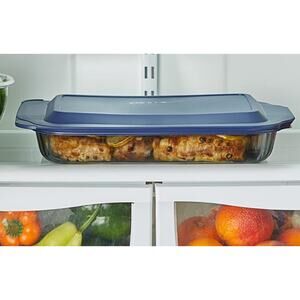 Pyrex Colors Tinted (9x13) Glass Baking Dish with BPA-Free Lid, Smoke